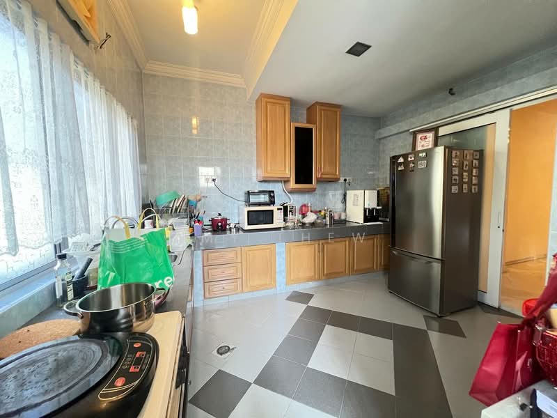 2-storey Terraced House for Sale in Bandar Kinrara (Selangor) - Amy Thew - Kitchen - PropertyGuru.com.my