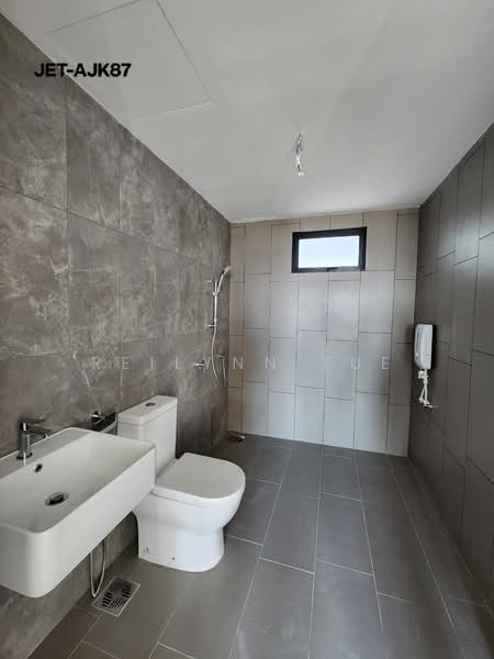 Condominium for Rent at Tuai Timur - Reilynn Tue - Bathroom - PropertyGuru.com.my