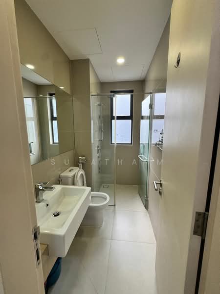 Servis Apartment untuk Disewa di South View - Sujatha M - Bathroom - PropertyGuru.com.my