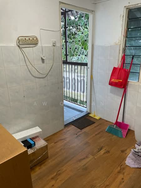 Rumah Flat untuk Disewa di Seksyen 2 Wangsa Maju Flat - Aw Qi Fan - Balcony - PropertyGuru.com.my