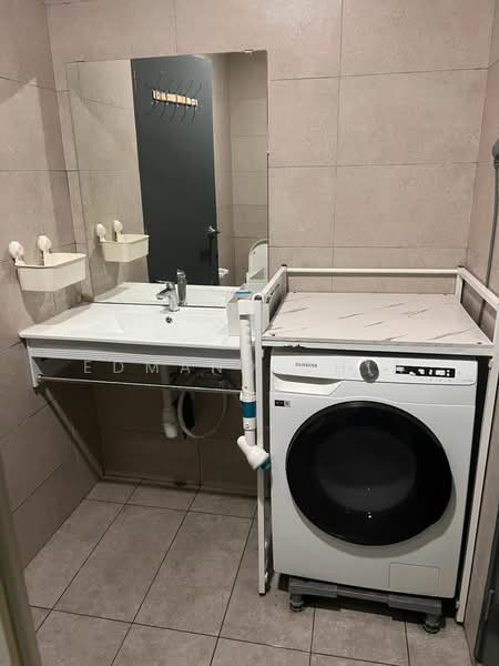 Servis Apartment untuk Disewa di Aera Residence - Edmand Chia - Bathroom - PropertyGuru.com.my