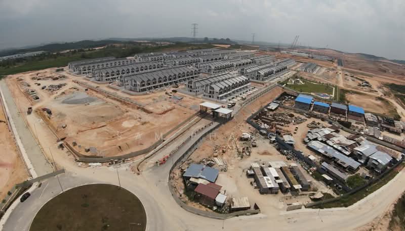 Rumah Teres 2 Tingkat untuk Dijual di Ulu Tiram (Johor) - Sam Phang - Exterior - PropertyGuru.com.my