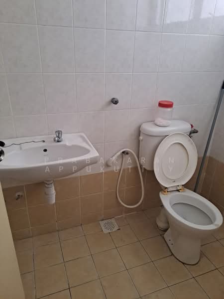 Condominium for Sale at Langat Jaya Condominium - Prabakaran Appukutthy - Bathroom - PropertyGuru.com.my