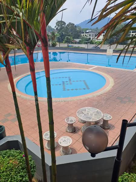 Condominium for Sale at Langat Jaya Condominium - Prabakaran Appukutthy - Pool - PropertyGuru.com.my