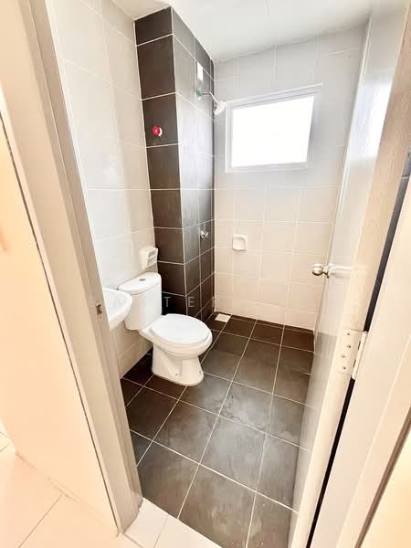 Townhouse for Rent in Kuala Selangor (Selangor) - Baxter Lim - Bathroom - PropertyGuru.com.my