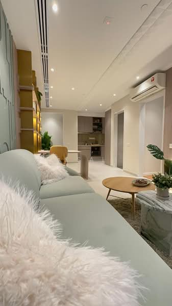 Servis Apartment untuk Dijual di Causewayz Square @ JBCC - Hussaidi Hussin - Living Room - PropertyGuru.com.my