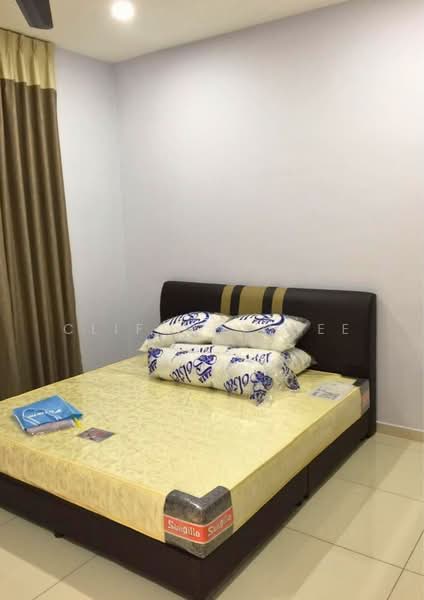 Servis Apartment untuk Dijual di Straits Garden Residence - Clifton Chee - Bedroom - PropertyGuru.com.my