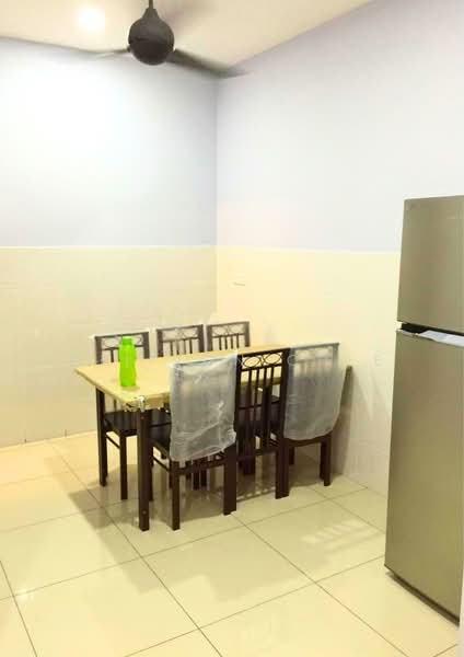 Servis Apartment untuk Dijual di Straits Garden Residence - Clifton Chee - Dining Room - PropertyGuru.com.my