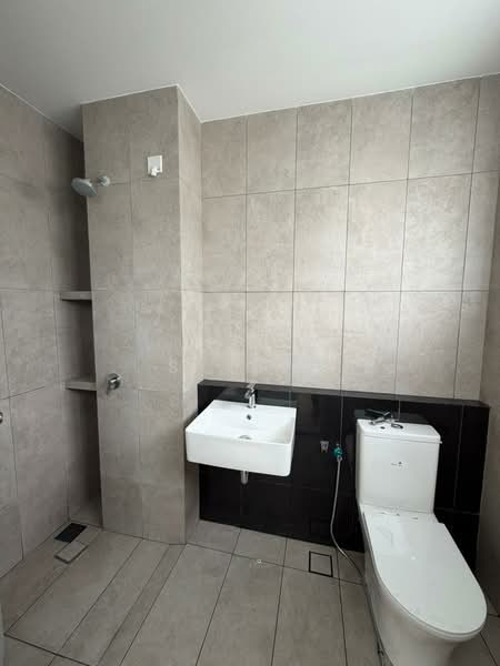 2-storey Terraced House for Rent in Bandar Gamuda Cove (Dengkil) - SY Lee - Bathroom - PropertyGuru.com.my
