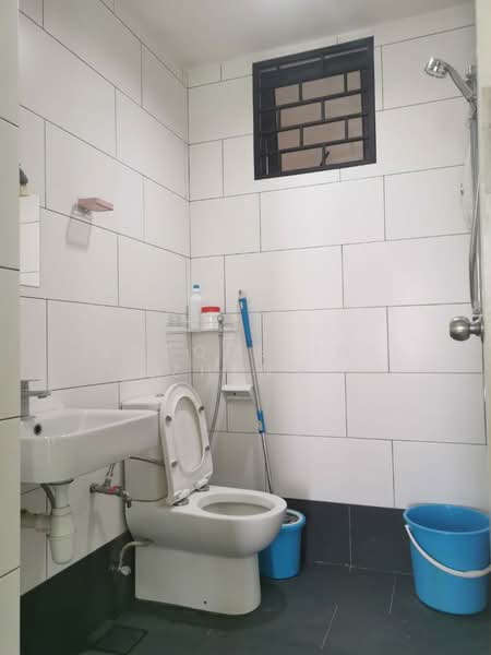 Servis Apartment untuk Disewa di Univ 360 Place - Jacqueline Zheng - Bathroom - PropertyGuru.com.my
