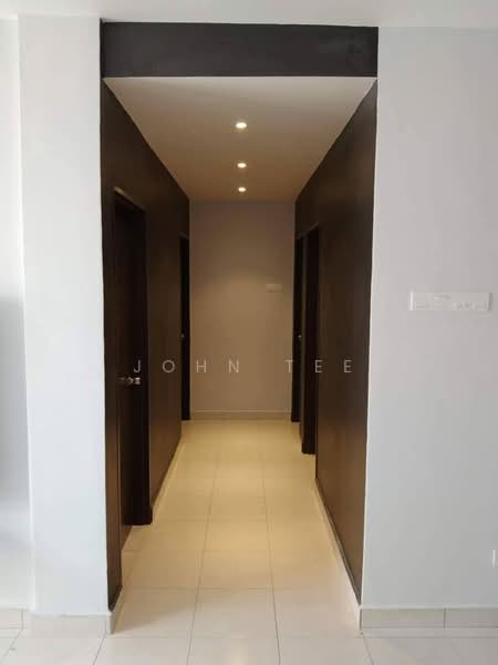 Pangsapuri untuk Disewa di Orchis Apartment - John Tee - Corridor - PropertyGuru.com.my