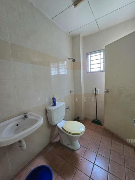 2-storey Terraced House for Sale in Klang (Selangor) - Alex Lee - Bathroom - PropertyGuru.com.my
