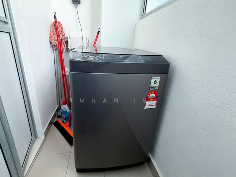 Servis Apartment untuk Disewa di MIRAI Residences - Imran Isa - Balcony - PropertyGuru.com.my