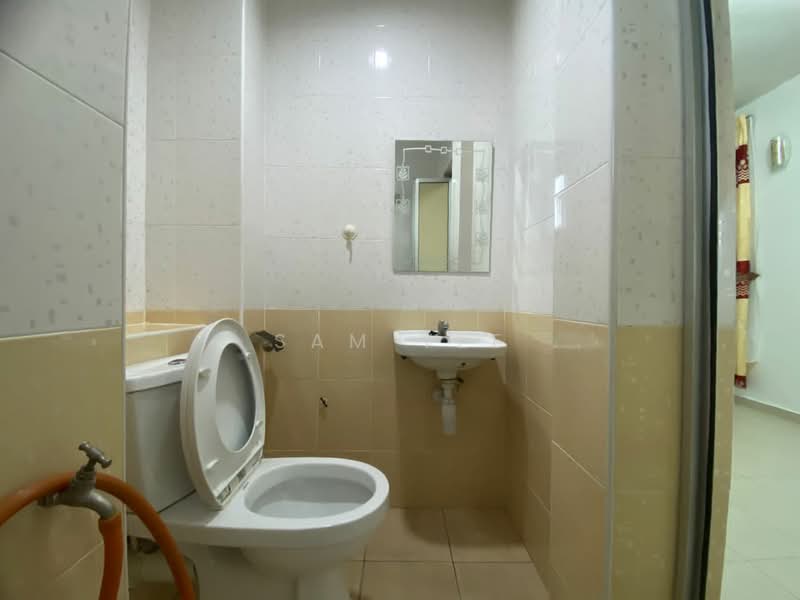 Pangsapuri untuk Dijual di Nova II - Sam Yee - Bathroom - PropertyGuru.com.my