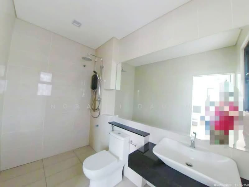 Rumah Teres 2 Tingkat untuk Dijual di Shah Alam (Selangor) - Noraini Dahan - Bathroom - PropertyGuru.com.my