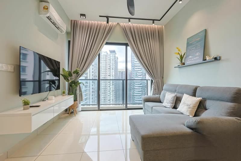 Servis Apartment untuk Dijual di Astoria Ampang - Remus Chen - Living Room - PropertyGuru.com.my