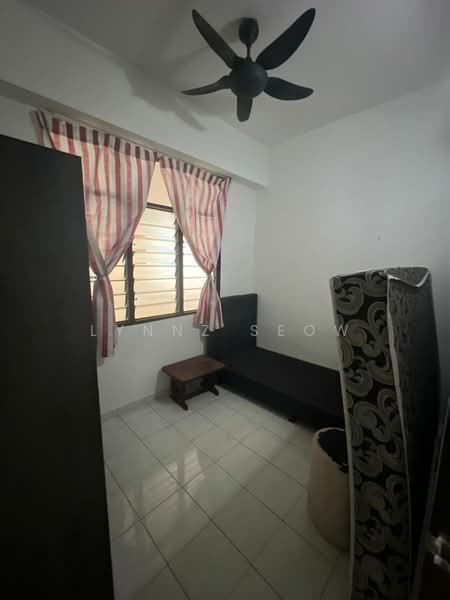 Pangsapuri untuk Disewa di Taman Jubilee Phase 5 - Lynnz Seow - Bedroom - PropertyGuru.com.my