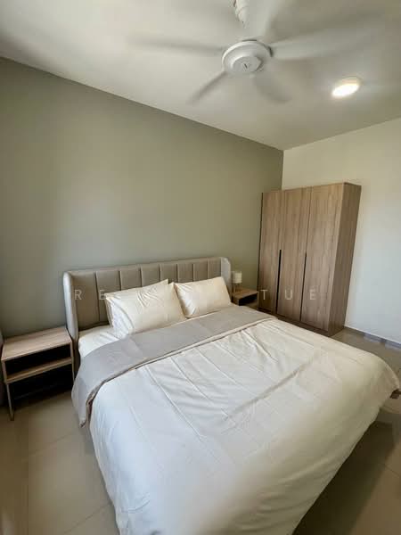 Servis Apartment untuk Disewa di Hana @ Eco Ardence - Reilynn Tue - Bedroom - PropertyGuru.com.my