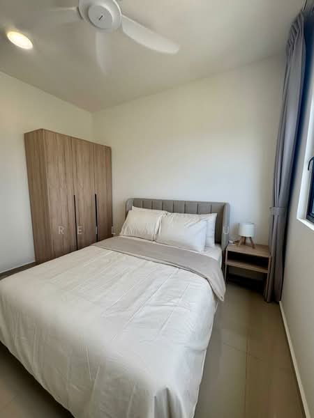 Servis Apartment untuk Disewa di Hana @ Eco Ardence - Reilynn Tue - Bedroom - PropertyGuru.com.my