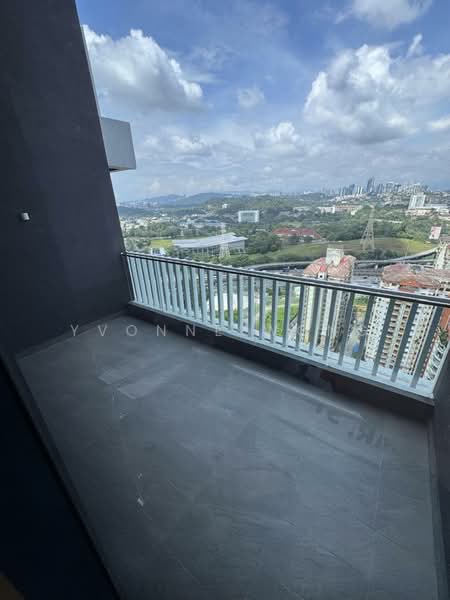 Kondominium untuk Disewa di The Estate - Yvonne Wong - Balcony - PropertyGuru.com.my