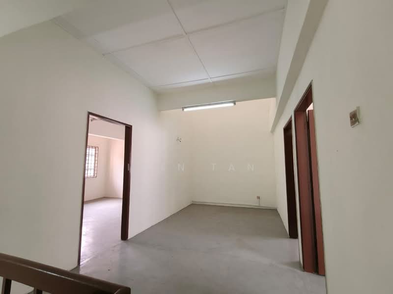 Rumah Teres 2 Tingkat untuk Dijual di Taman Skudai Baru (Skudai) - Iden Tan - Interior - PropertyGuru.com.my