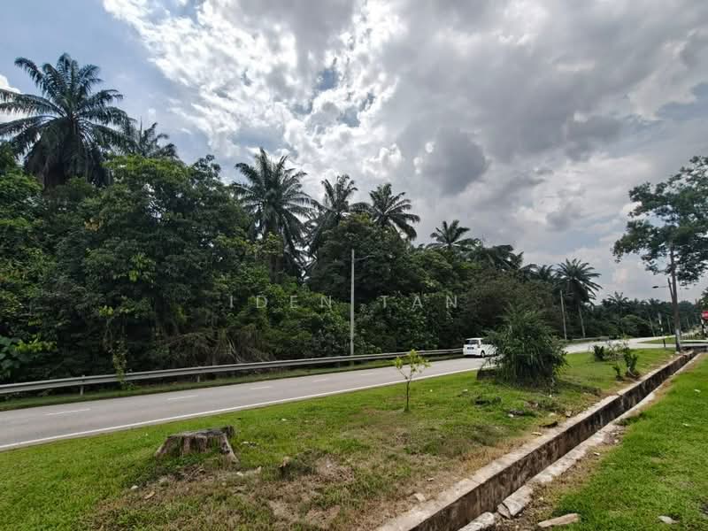 Rumah Teres 2 Tingkat untuk Dijual di Taman Skudai Baru (Skudai) - Iden Tan - Exterior - PropertyGuru.com.my