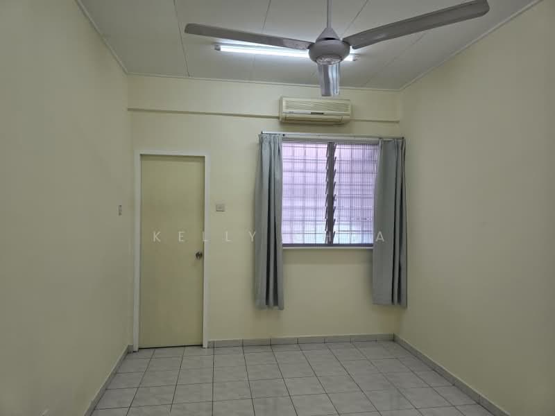 Rumah Teres 2 Tingkat untuk Dijual di Taman Sutera (Kajang) - Kelly Chua - Interior - PropertyGuru.com.my