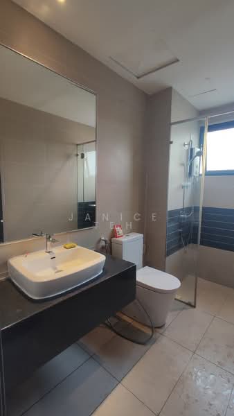 Service Residence for Sale at The Link 2 Residences - Janice Teh - Bathroom - PropertyGuru.com.my