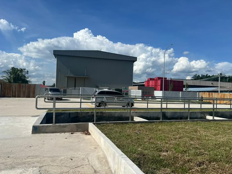 Factory for Rent in Kapar (Selangor) - Max . - Exterior - PropertyGuru.com.my