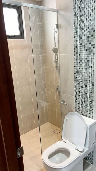 Condominium for Sale at Queens Residences Q2 @ Queens Waterfront - Allen Yeoh - Bathroom - PropertyGuru.com.my