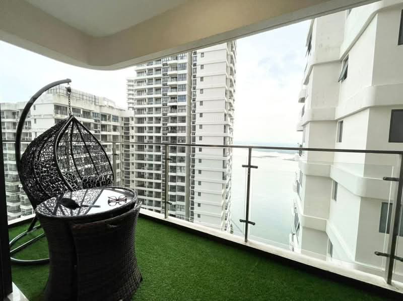 Condominium for Rent at Bay Laurel @ Country Garden Danga Bay - Ben Lee - Balcony - PropertyGuru.com.my