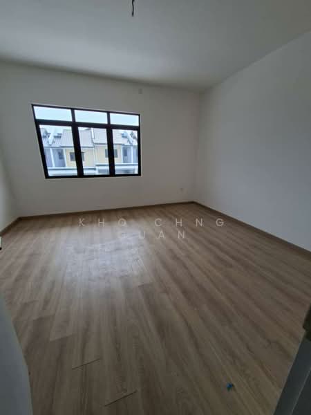 Rumah Teres 2 Tingkat untuk Dijual di Bandar Tun Hussein Onn (Cheras) - Kho Chng Guan - PropertyGuru.com.my