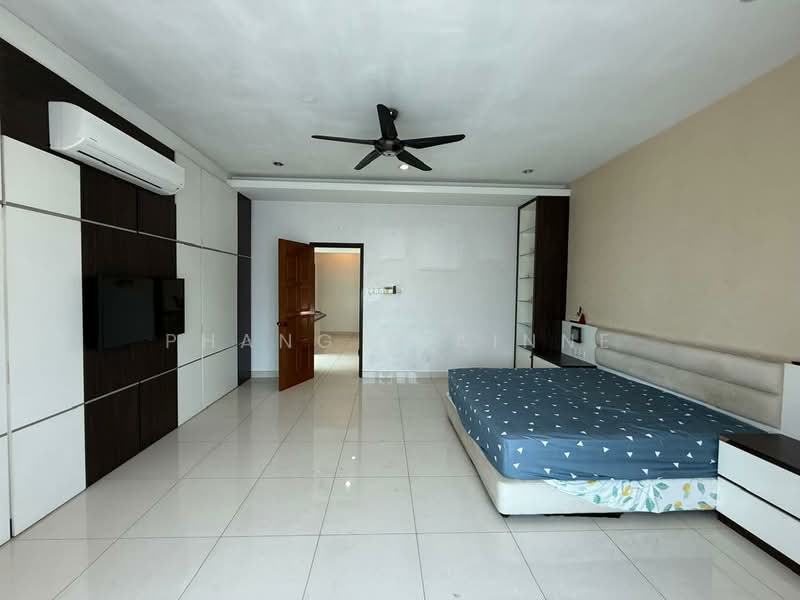 Semi-Detached House for Sale in Taman Sutera Utama (Skudai) - Phang Elainne - Bedroom - PropertyGuru.com.my