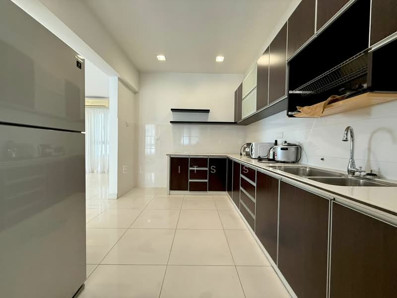 Condominium for Rent at Platino Condominium - Welwits Sim - Kitchen - PropertyGuru.com.my