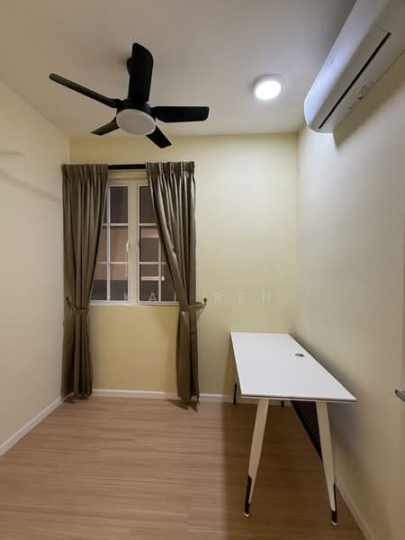 Service Residence for Rent at Tuan 2egacy - Kai Ren - Study - PropertyGuru.com.my