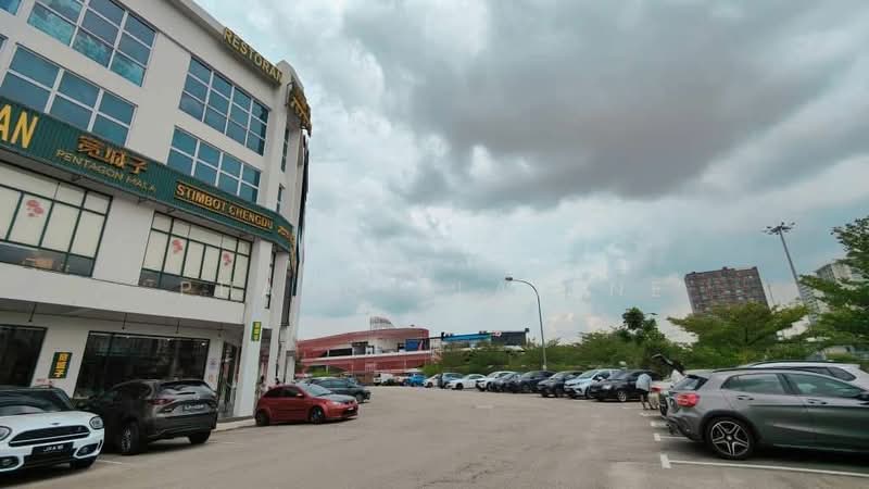 Kedai untuk Dijual di Taman Mount Austin (Tebrau) - Phang Elainne - Exterior - PropertyGuru.com.my