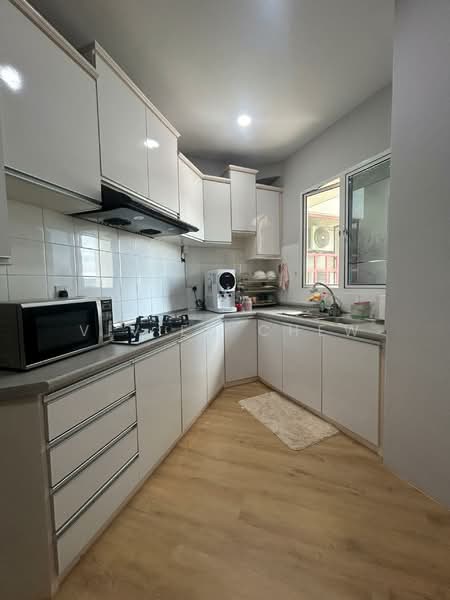 Kondominium untuk Dijual di Mutiara Villa Condominium - Vivien Chew - Kitchen - PropertyGuru.com.my