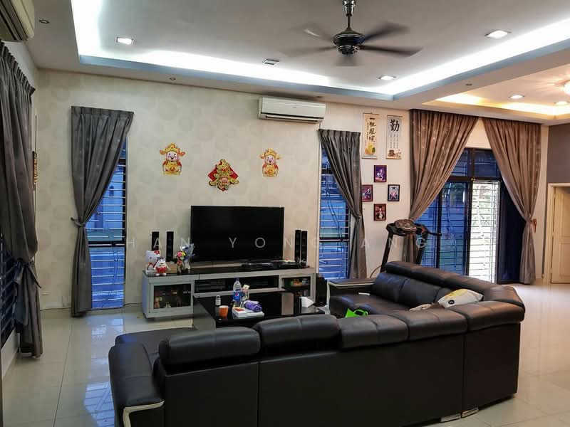 Semi-Detached House for Sale in Bandar Indahpura (Kulai) - Han Yong Ang - Living Room - PropertyGuru.com.my