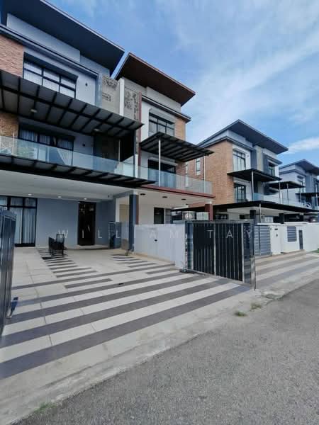 Cluster House for Sale in Bandar Cemerlang (Ulu Tiram) - William Tay - PropertyGuru.com.my