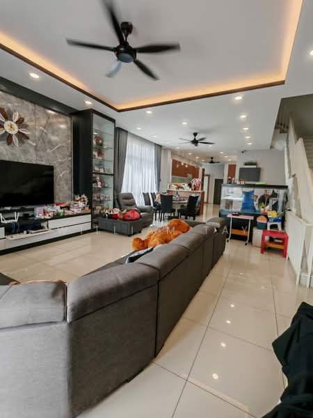 Cluster House for Sale in Bandar Cemerlang (Ulu Tiram) - William Tay - PropertyGuru.com.my