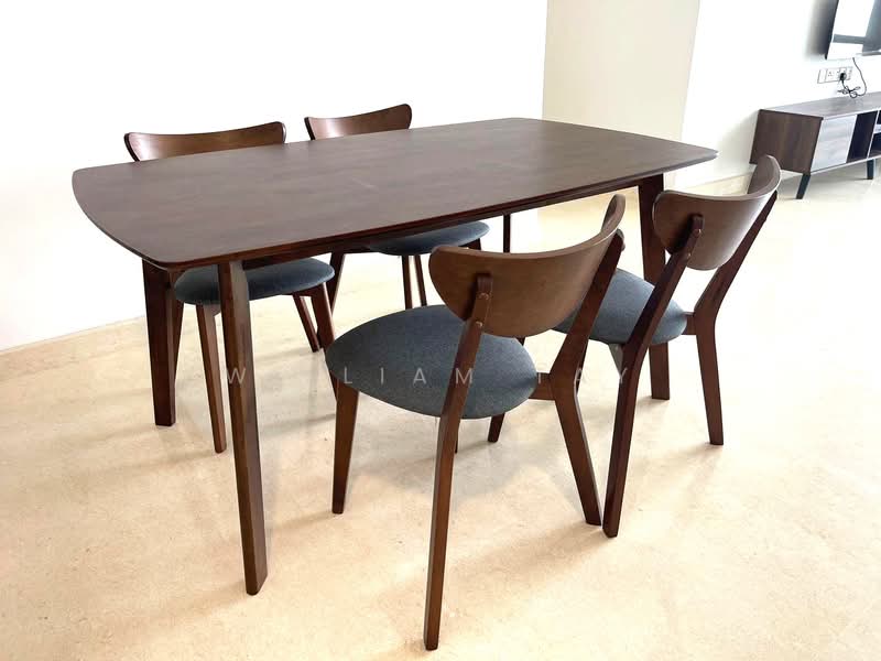 Servis Apartment untuk Dijual di TriTower Residence @ Johor Bahru Sentral - William Tay - Dining Room - PropertyGuru.com.my