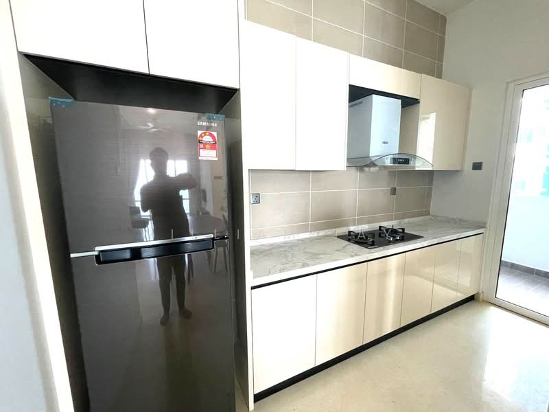 Servis Apartment untuk Dijual di TriTower Residence @ Johor Bahru Sentral - William Tay - Kitchen - PropertyGuru.com.my