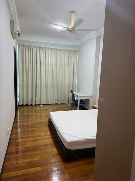 Kondominium untuk Disewa di Fettes Residence - Lynnz Seow - Bedroom - PropertyGuru.com.my