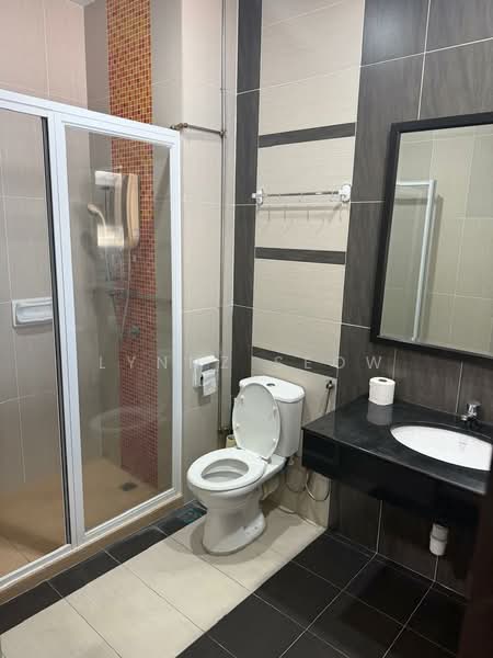 Kondominium untuk Disewa di Fettes Residence - Lynnz Seow - Bathroom - PropertyGuru.com.my