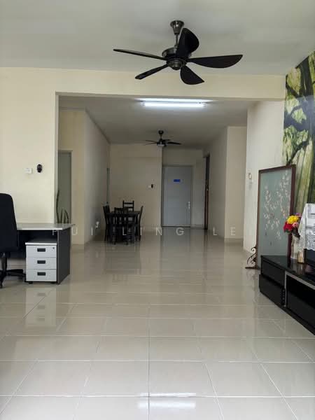 Kondominium untuk Disewa di Platinum Hill PV 8 - Pui Ling Lee - Living Room - PropertyGuru.com.my