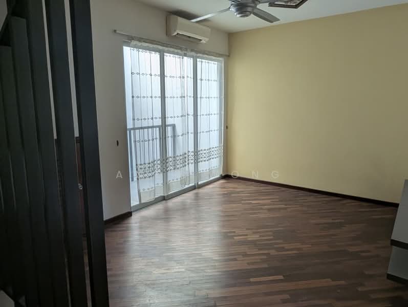 Rumah Teres 2.5 Tingkat untuk Dijual di Taman Bukit Mandarina (Cheras) - Andy Wong - Living Room - PropertyGuru.com.my