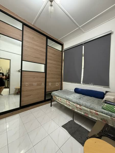 Rumah Teres 1 Tingkat untuk Dijual di Skudai (Johor) - Edward Siow - Bedroom - PropertyGuru.com.my