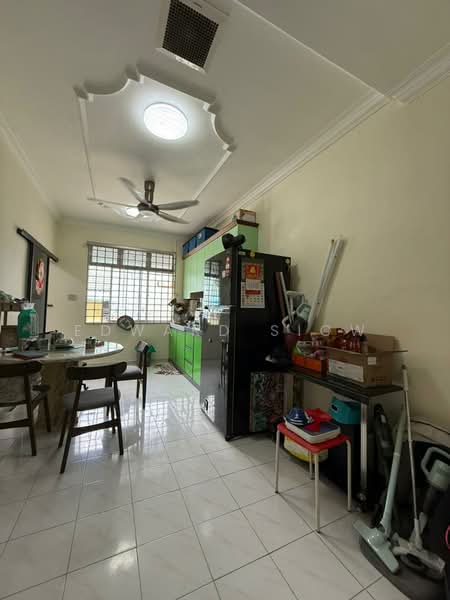 Rumah Teres 1 Tingkat untuk Dijual di Skudai (Johor) - Edward Siow - Kitchen - PropertyGuru.com.my