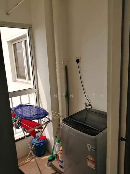 Kondominium untuk Disewa di 1 Persiaran Gurney - SERENEN TEH - Balcony - PropertyGuru.com.my