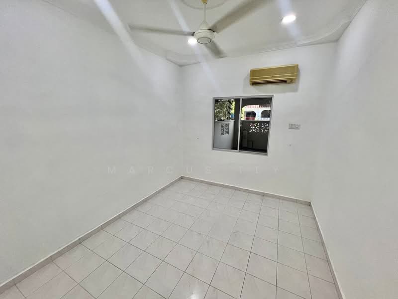1-storey Terraced House for Sale in Taman Meranti (Kulai) - Marcus Tey - Interior - PropertyGuru.com.my